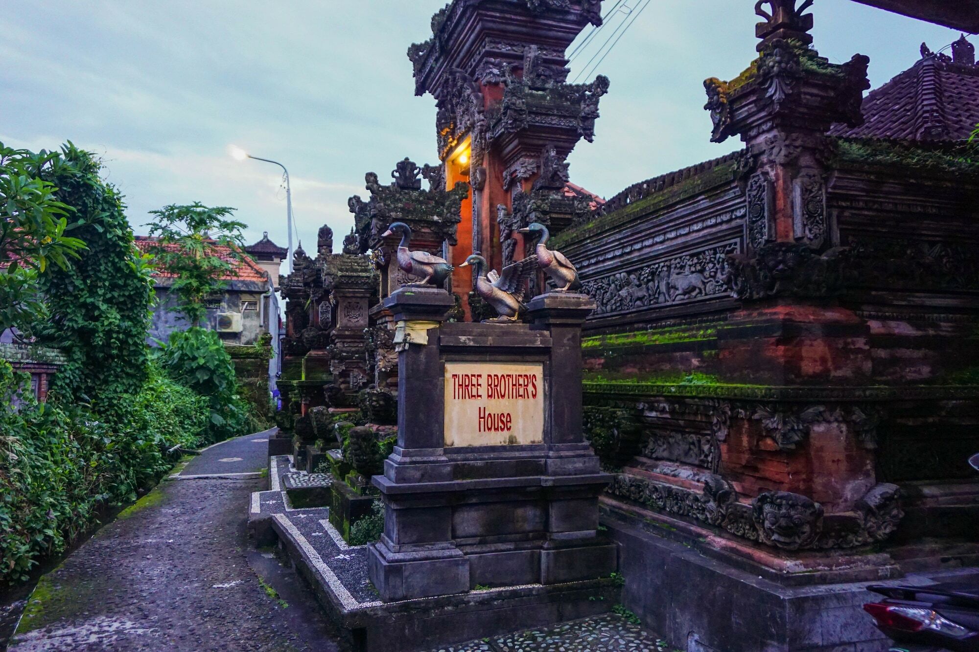 Three Brothers Guest House Ubud Buitenkant foto